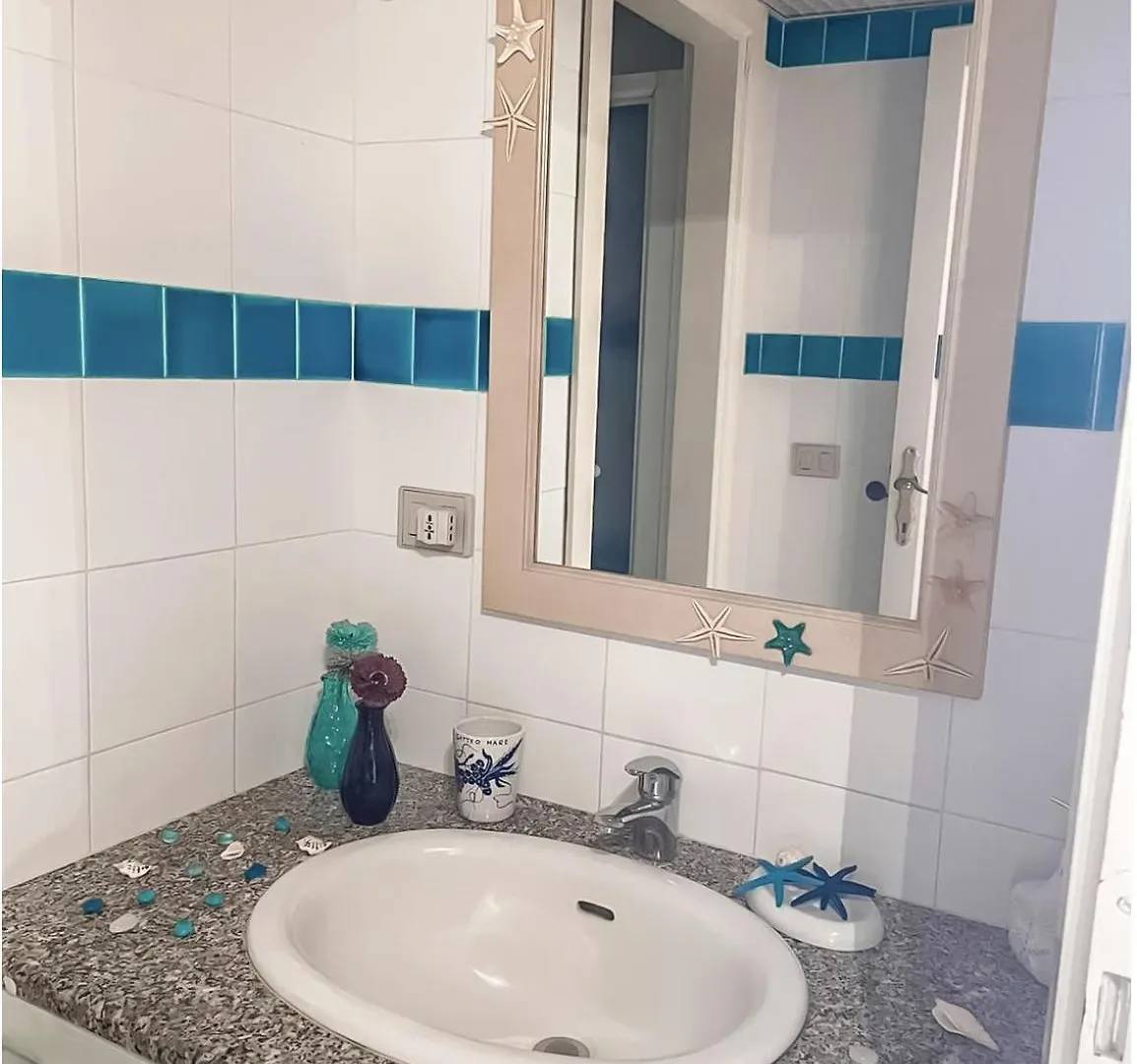 شقة Casa Arrosa - Isola Rossa 200 Mt Dal Mare  ايزولا روسا